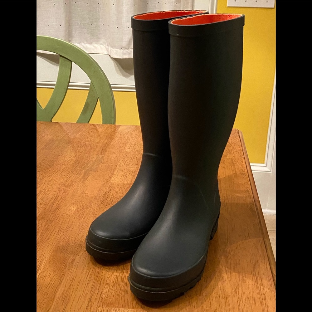 Lands’ End Navy Rain Boots